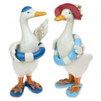 8328 - Resin Ducks
