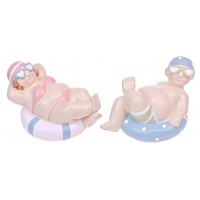 7641 - Resin Beach Couple Sitting on Liferings